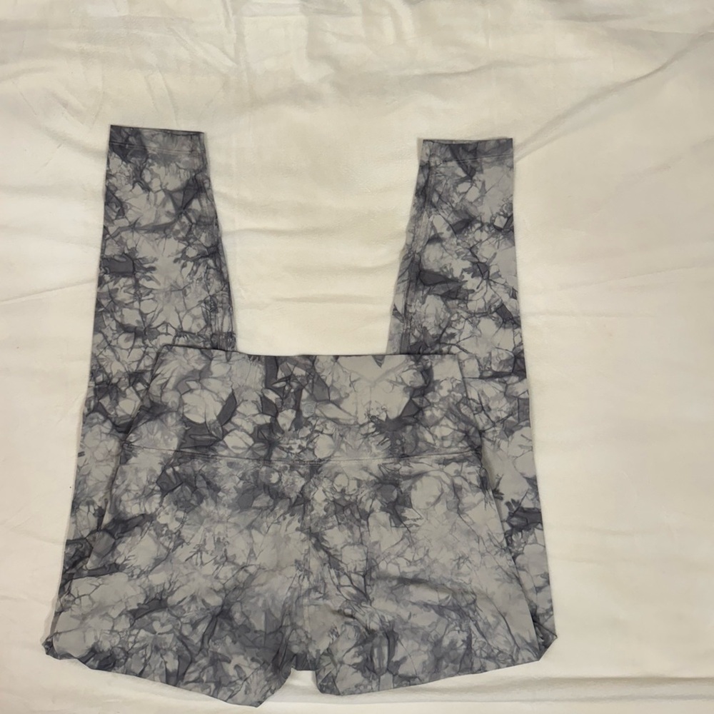 Lululemon shibori full on leggings - Picture 6 of 8